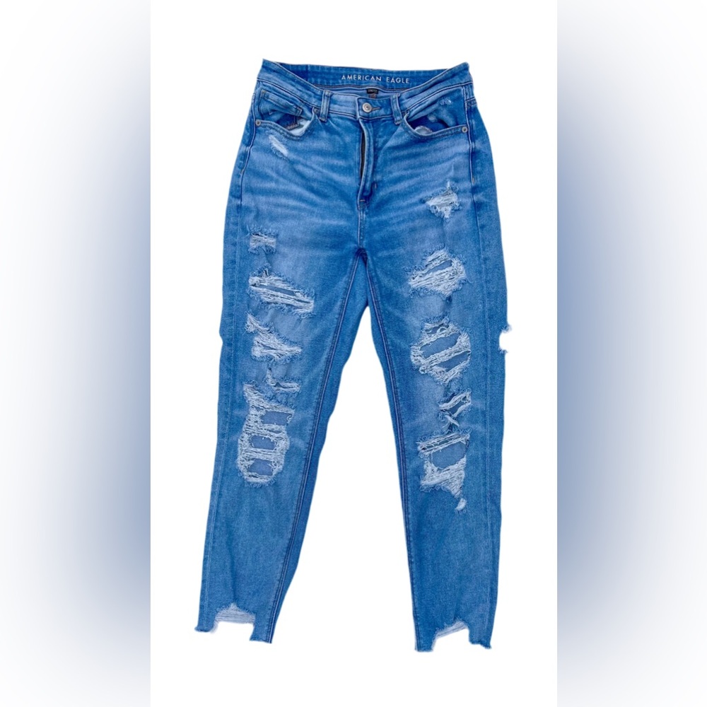 American Eagle Distressed Blue Jeans